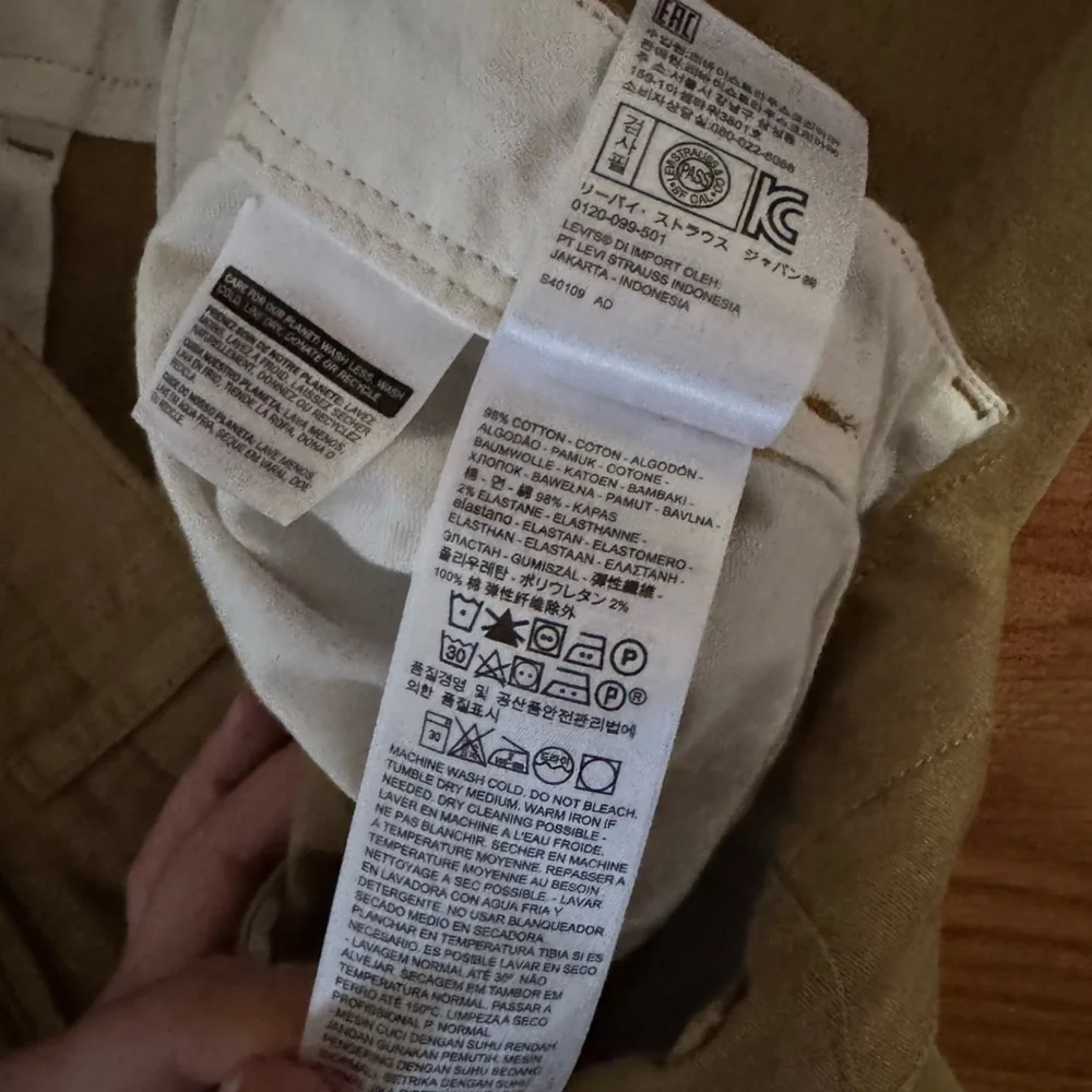 Levi’s Strauss & Co Men's Tan Chinos Size 38 Classic Preppy Basics Work Business - Picture 3 of 10